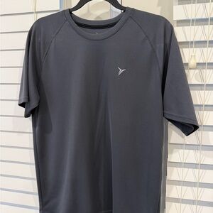 Gray Athletic T-Shirt (M)